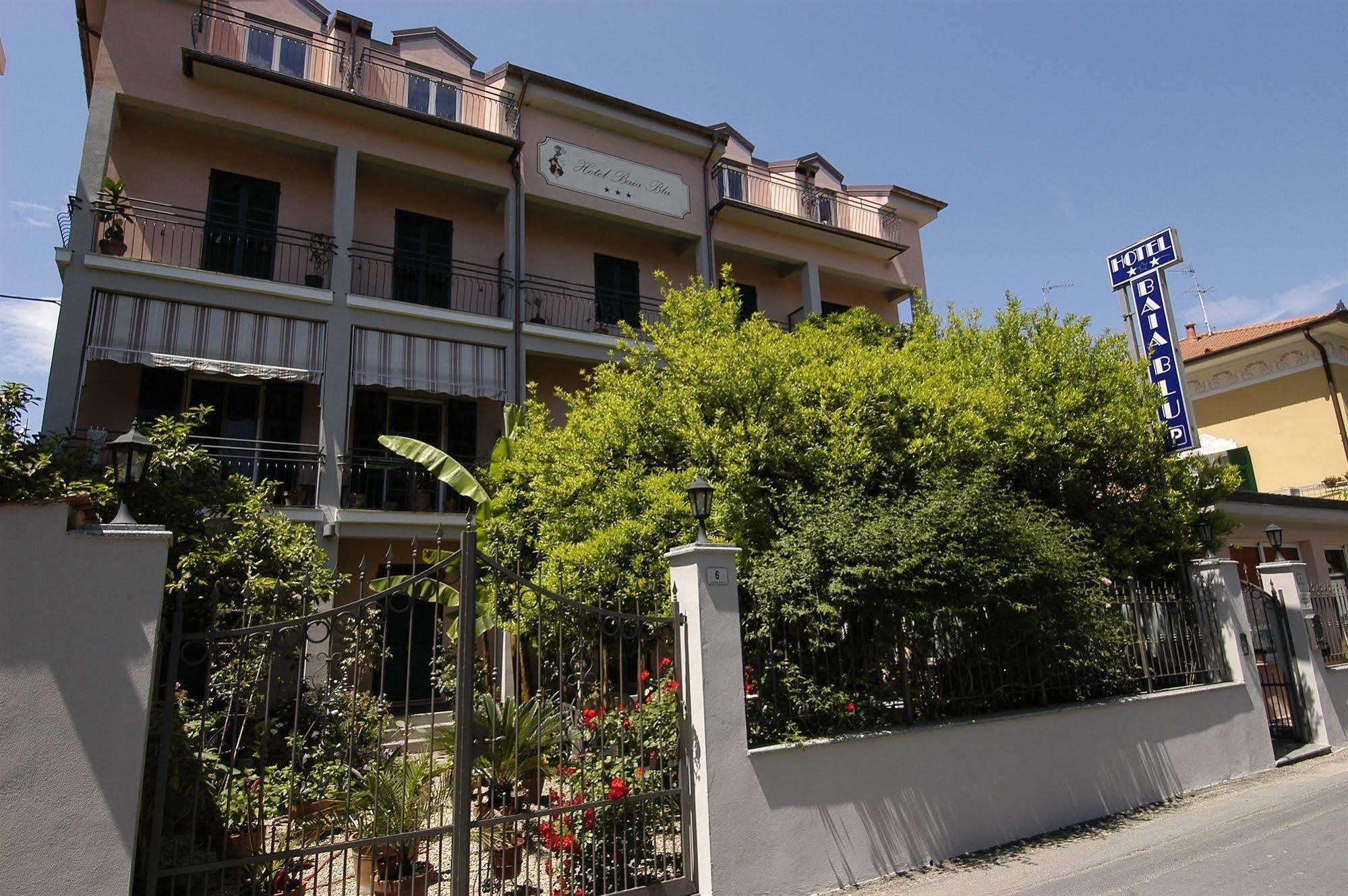 Hotel Baia Blu Alassio Exterior photo